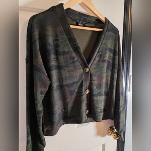 Social Standard by Sanctuary Women's Long Sleeve Daytripper Cardigan Camo Medium